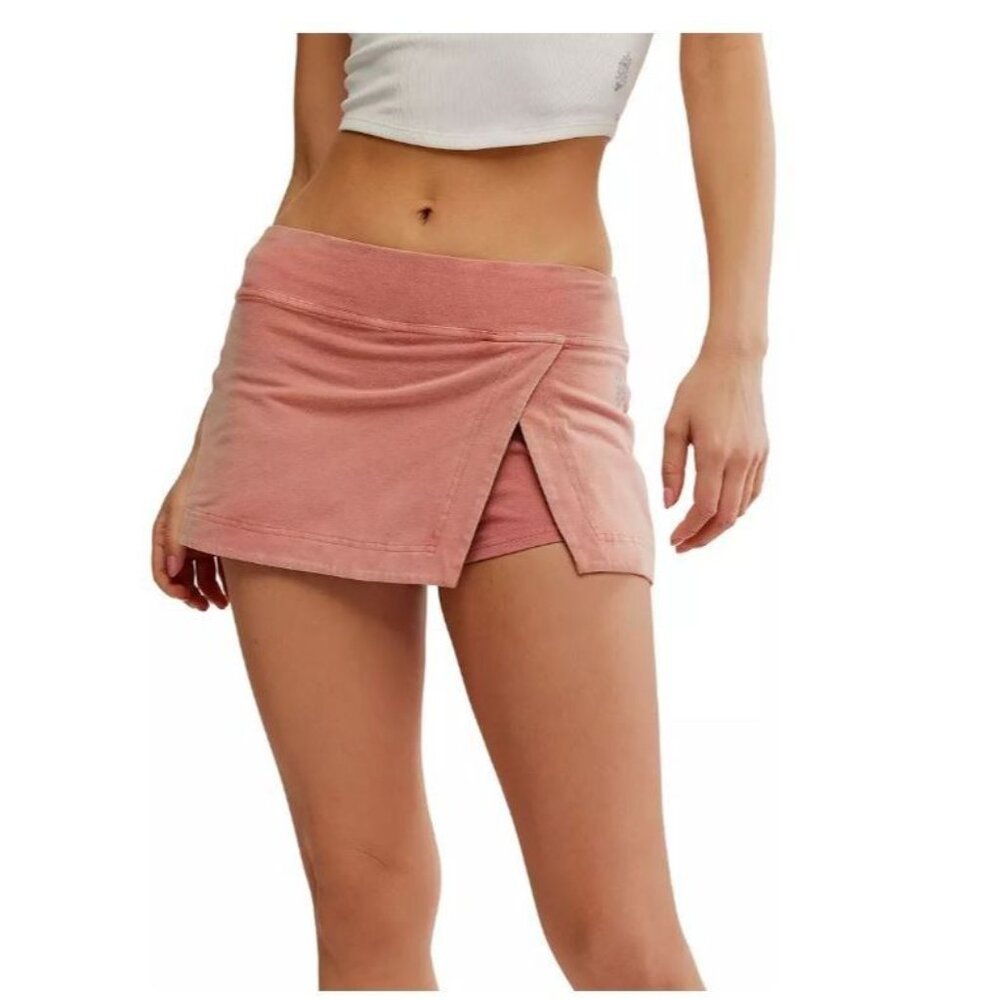 NWT FP Movement Women's Hot Shot Mini Skort Petal Size Medium + Large